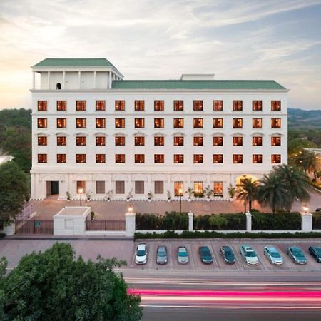 Hotel Dlf Club 3 Gurgaon Exterior foto