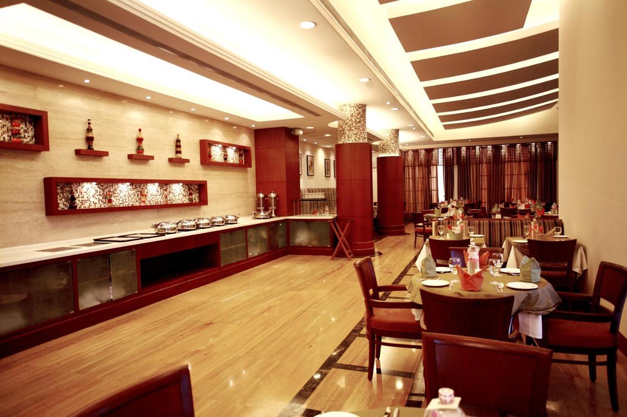 Hotel Dlf Club 3 Gurgaon Exterior foto